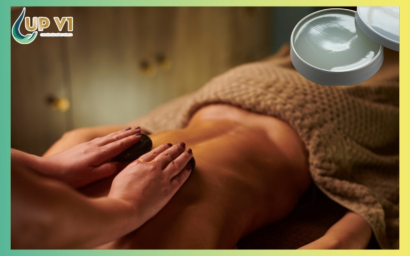 Massage vòng 1 với vaseline